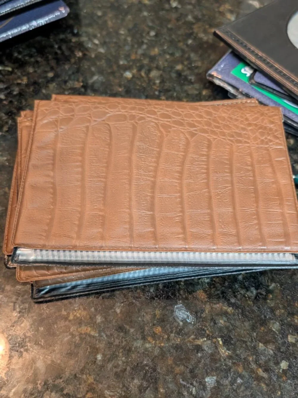 Bundle of 30 4x6 Photo Albums, hold up to 840 photos